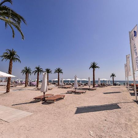 White Tower Private Apartment Beach View مامايا المظهر الخارجي الصورة