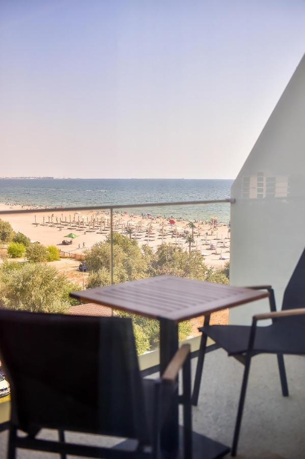 White Tower Private Apartment Beach View مامايا المظهر الخارجي الصورة